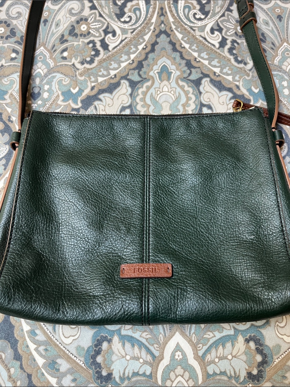 Fossil Forest Green Leather Crossbody Bag with Tan Trim